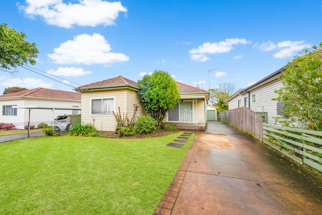 38 Lambeth St, Panania, NSW 2213