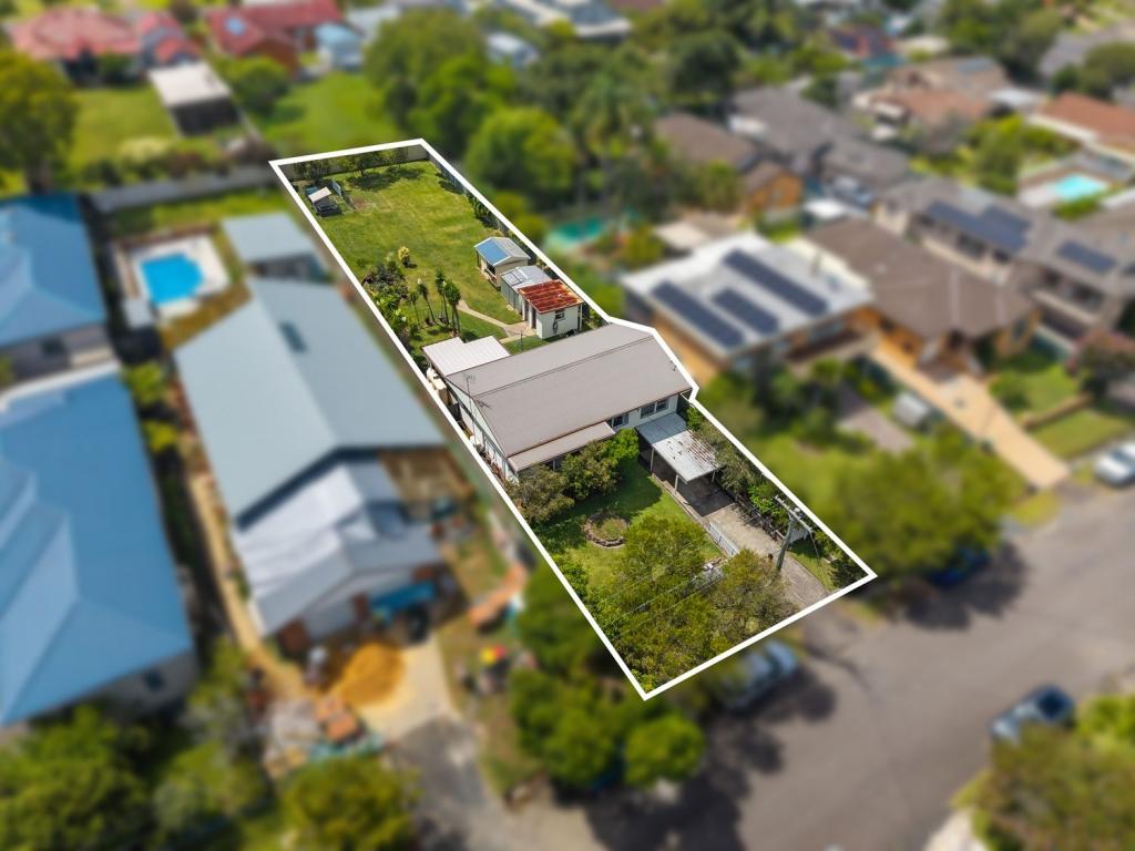 24 Carlyon St, Killarney Vale, NSW 2261