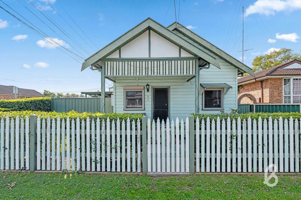 2 EDWARD ST, SINGLETON, NSW 2330