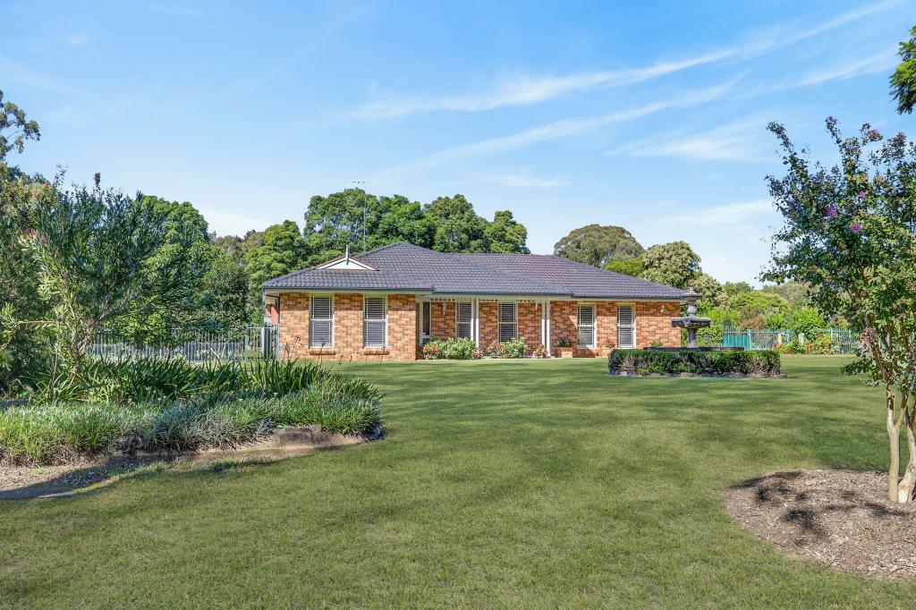 42 Sanctuary Dr, Windsor Downs, NSW 2756