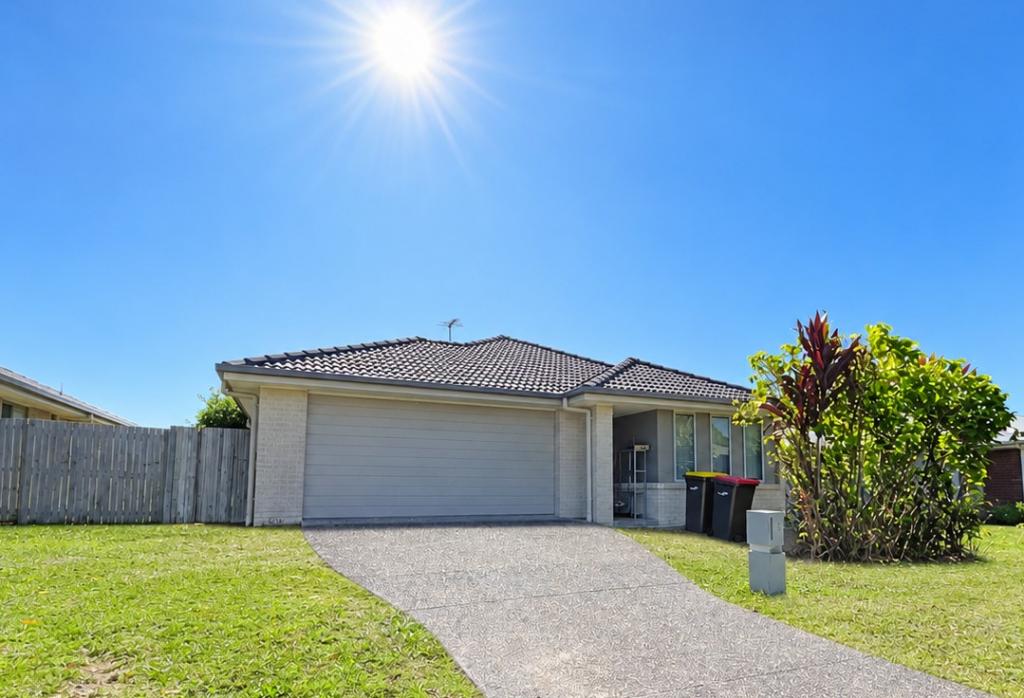 15 Baxter Cres, Caboolture, QLD 4510