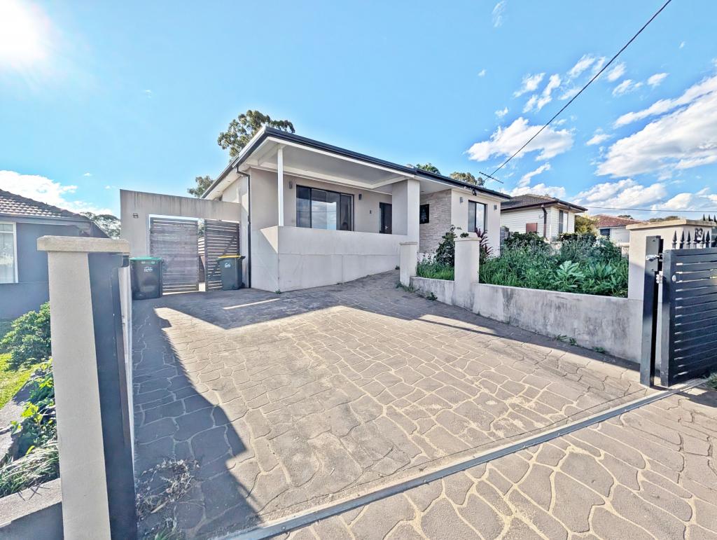 33 Meldrum Ave, Mount Pritchard, NSW 2170