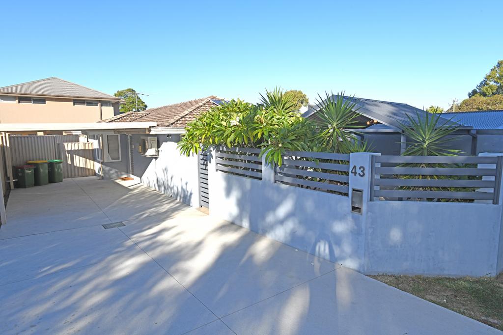 43 Ochiltree Way, Kardinya, WA 6163