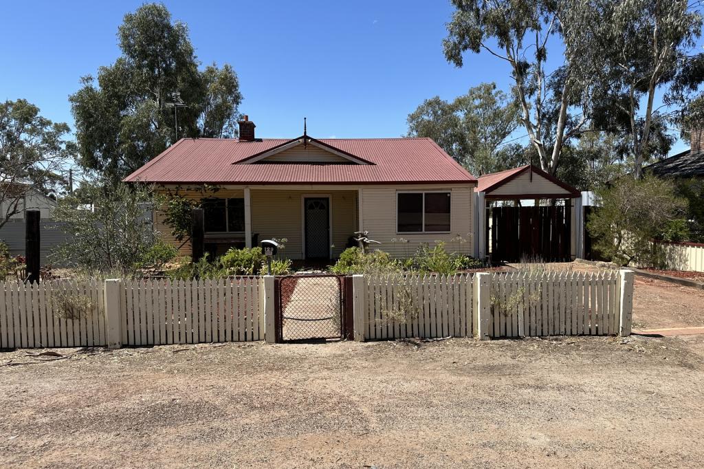 129 Conroy St, Katanning, WA 6317