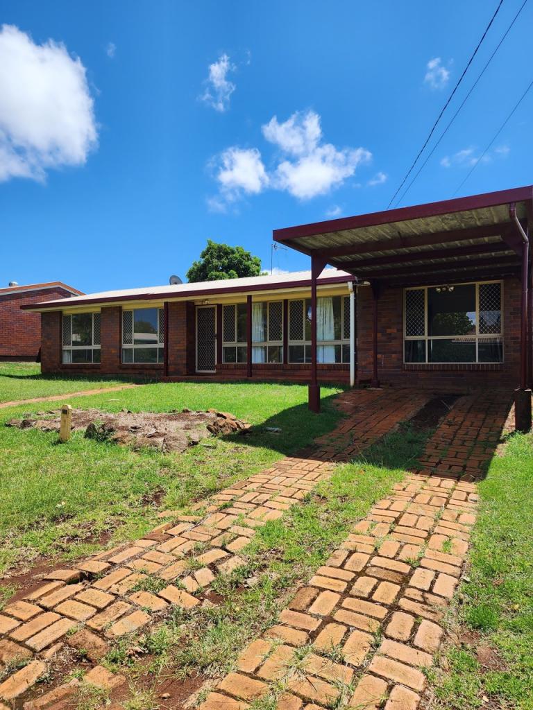41 Stumm St, Kearneys Spring, QLD 4350