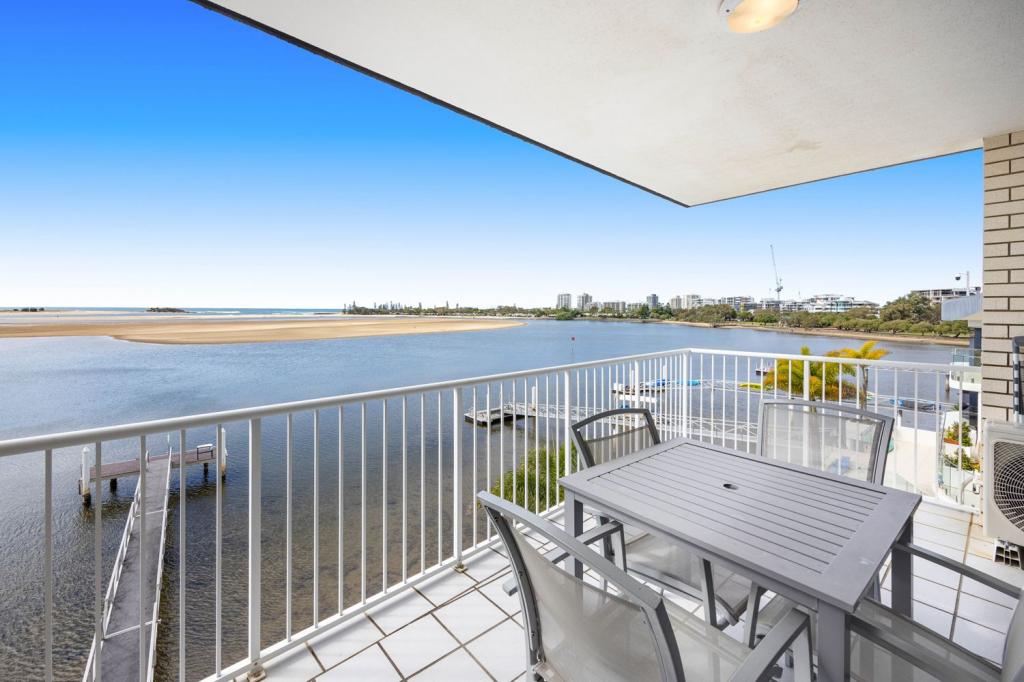 5/32 Duporth Ave, Maroochydore, QLD 4558