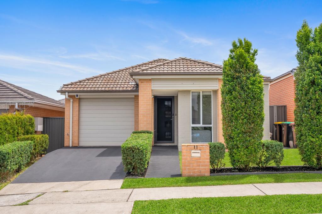 11 Fleet Ave, Jordan Springs, NSW 2747