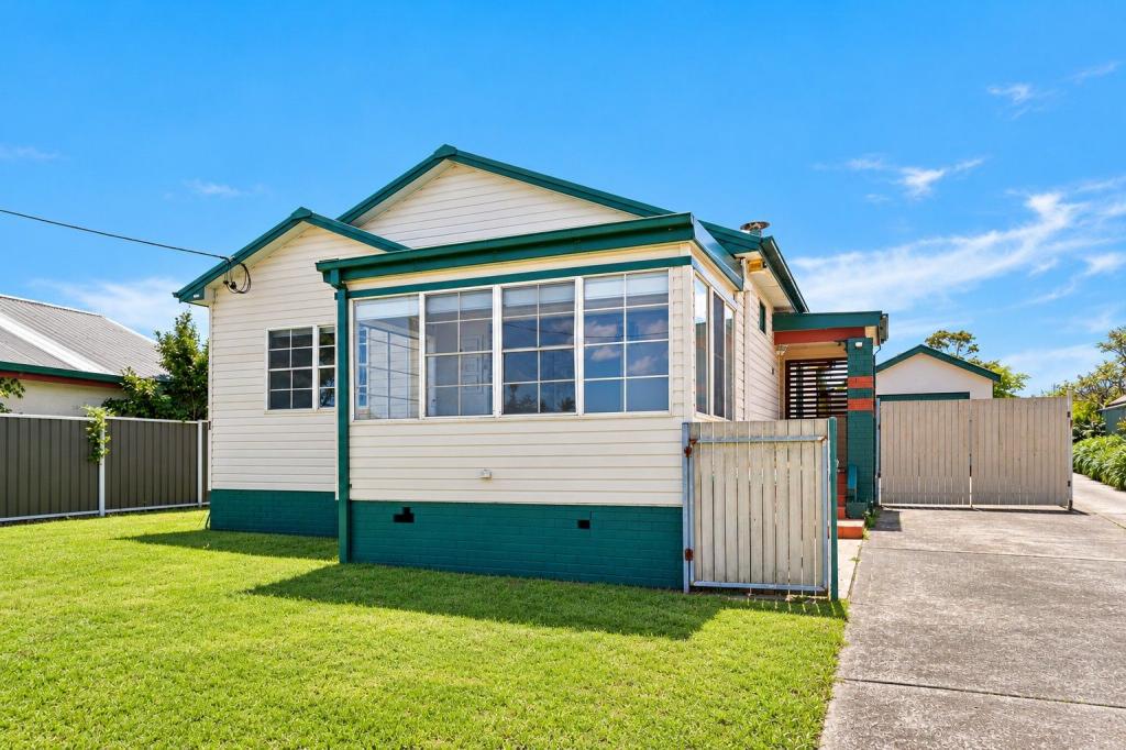 28 Owen Park Rd, Bellambi, NSW 2518