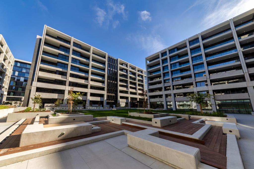 296/62 Constitution Ave, Parkes, ACT 2600