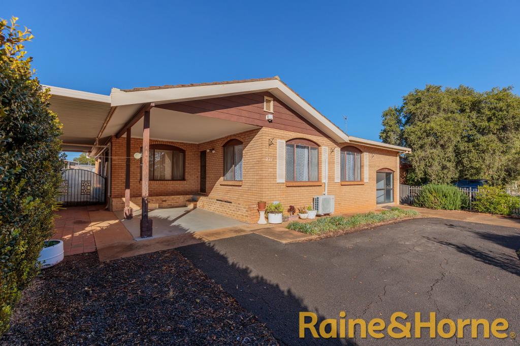 221 MYALL ST, DUBBO, NSW 2830