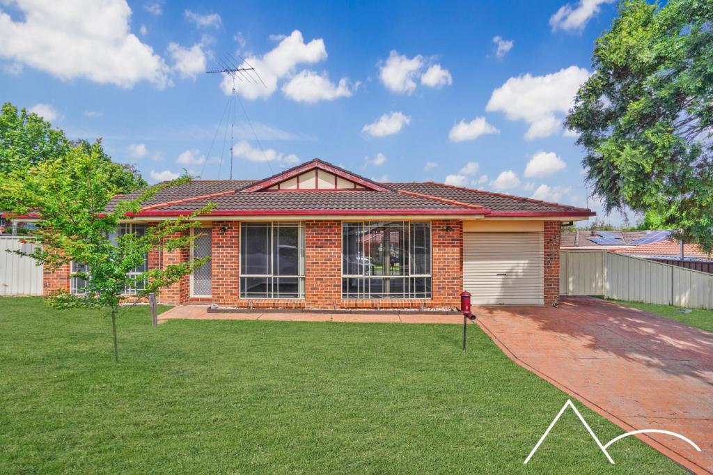 1 Moore Pl, Currans Hill, NSW 2567