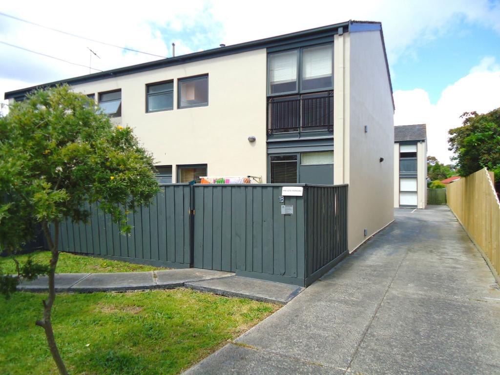 8/18 Stockdale Ave, Clayton, VIC 3168