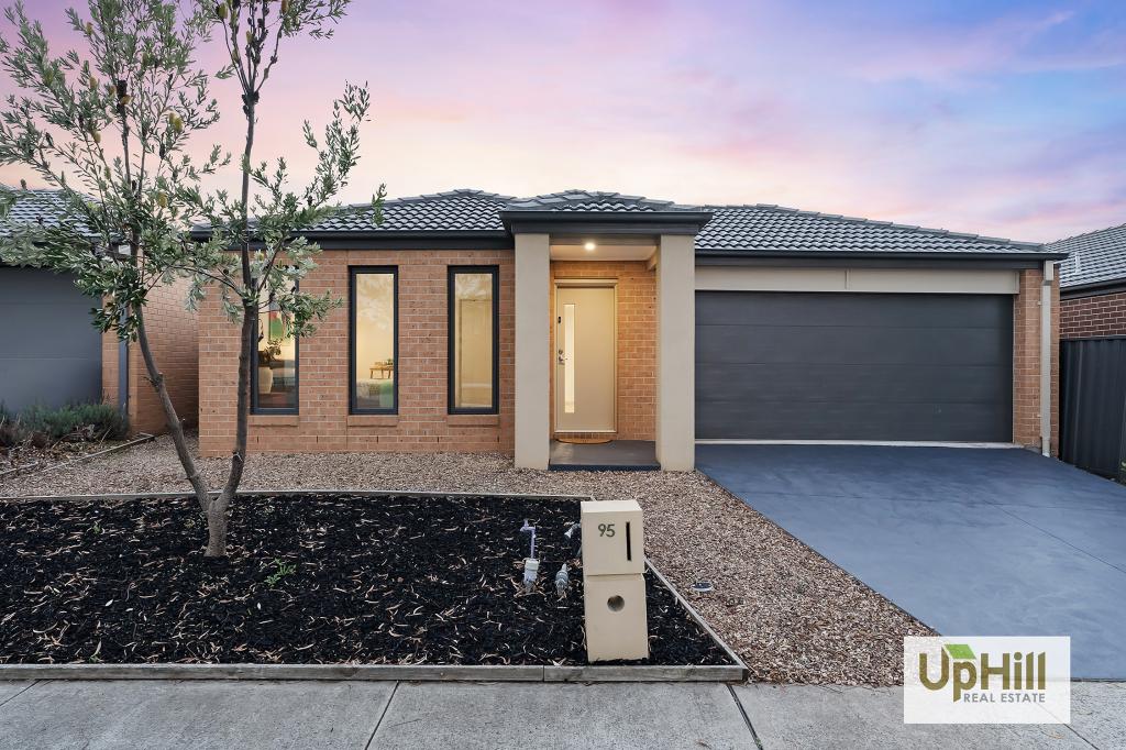 95 Nelson St, Cranbourne East, VIC 3977