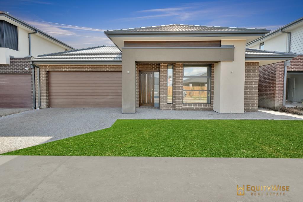 21 Mountain Ave, Manor Lakes, VIC 3024