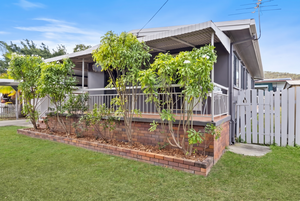 618 Norman Rd, Norman Gardens, QLD 4701