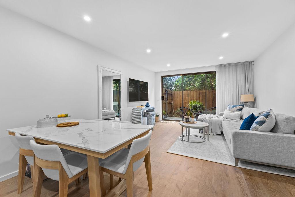 11/12-14 Barker St, Cheltenham, VIC 3192