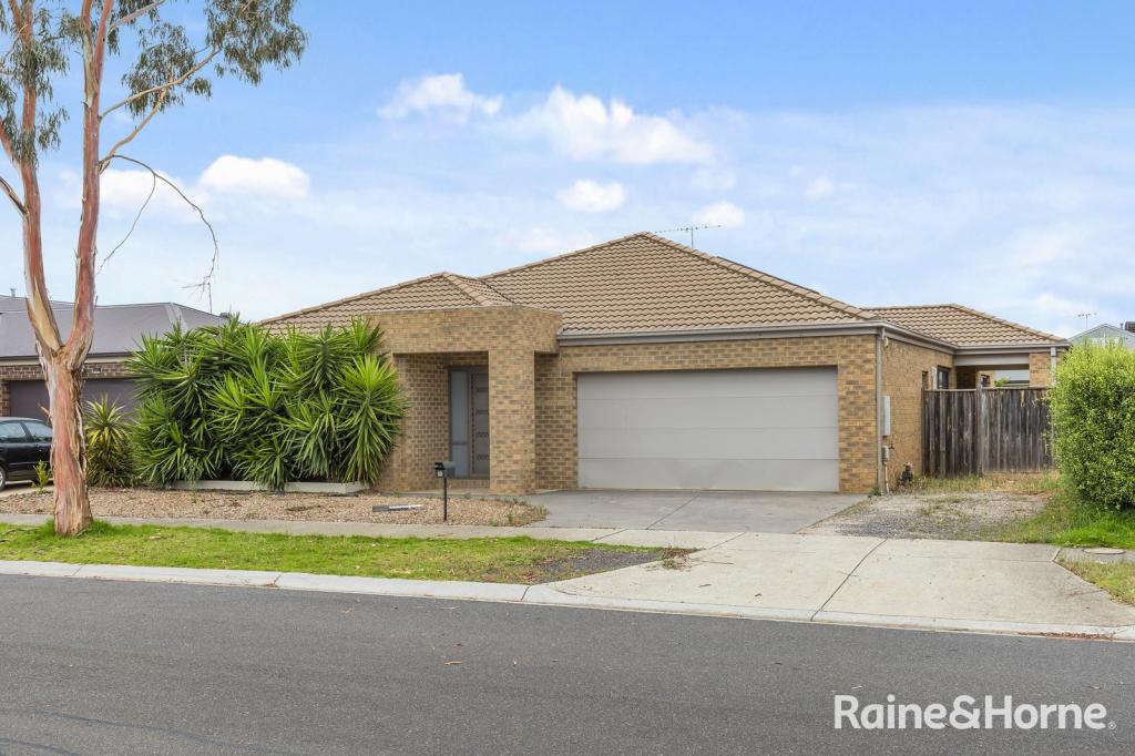 8 Flemings Ave, Harkness, VIC 3337