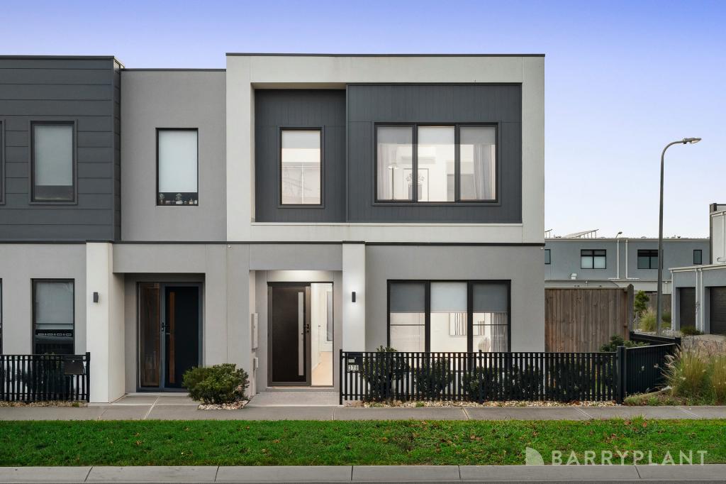 37B ODEON AVE, CLYDE NORTH, VIC 3978