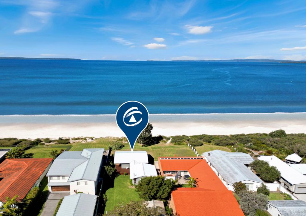 9 Quay Rd, Callala Beach, NSW 2540