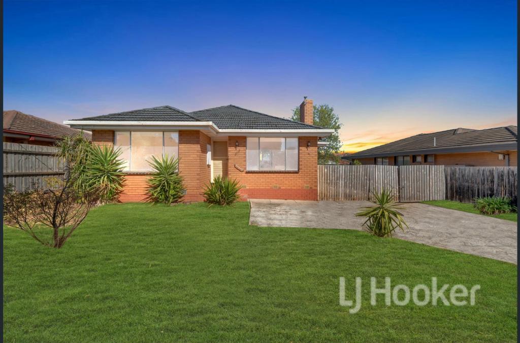 30 Vista Dr, Melton, VIC 3337