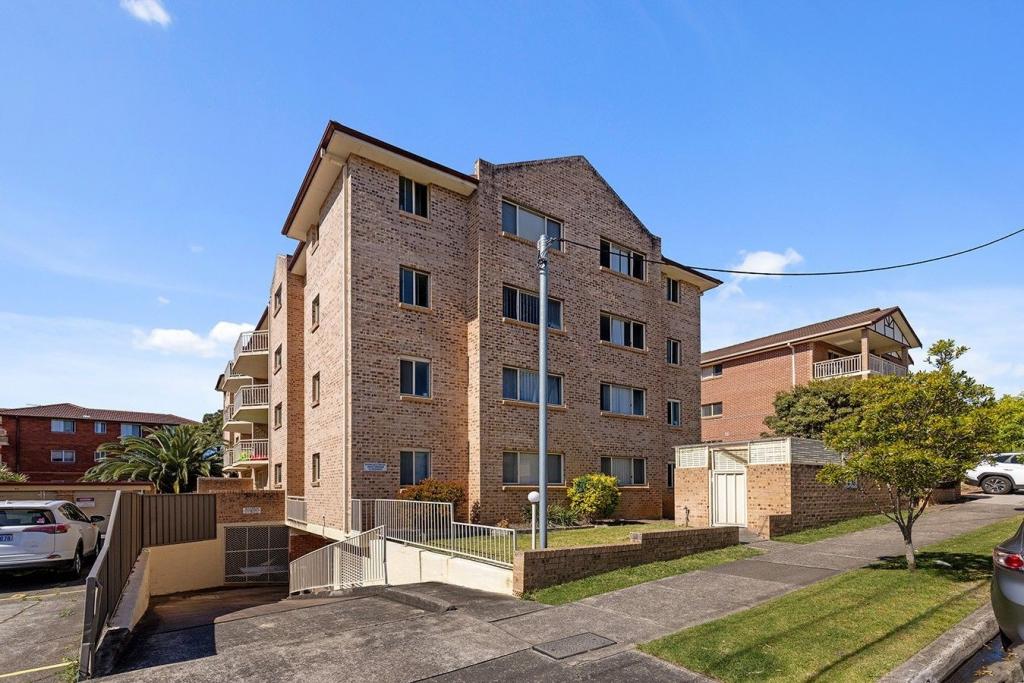 5/1-3 PERCIVAL ST, PENSHURST, NSW 2222
