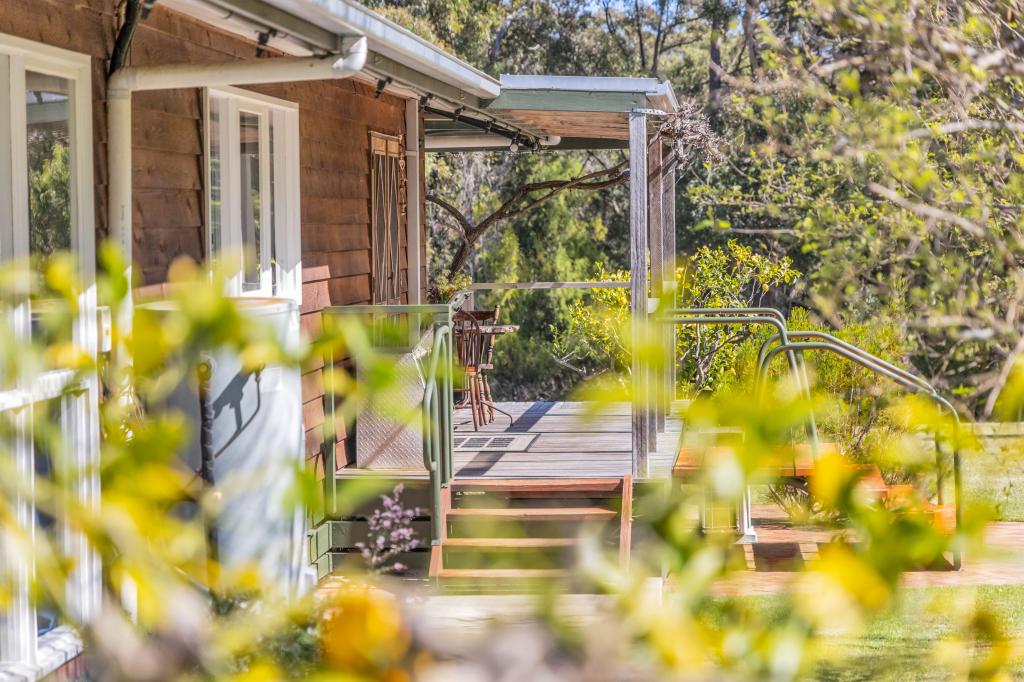 3 Sylvia Ct, Mallacoota, VIC 3892