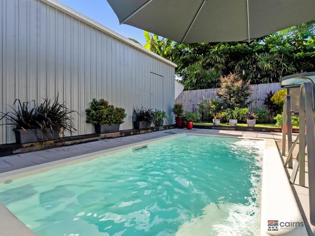 6 Vianen Cl, Bentley Park, QLD 4869