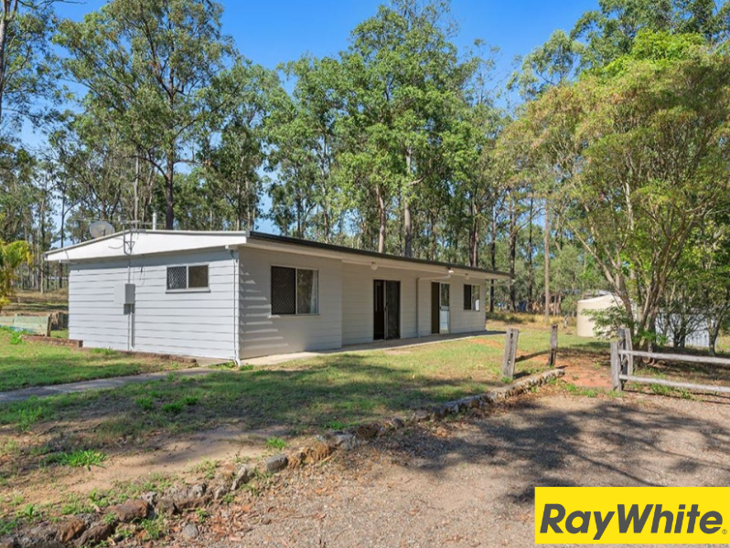 106a Pakenham Rd, Greenbank, QLD 4124