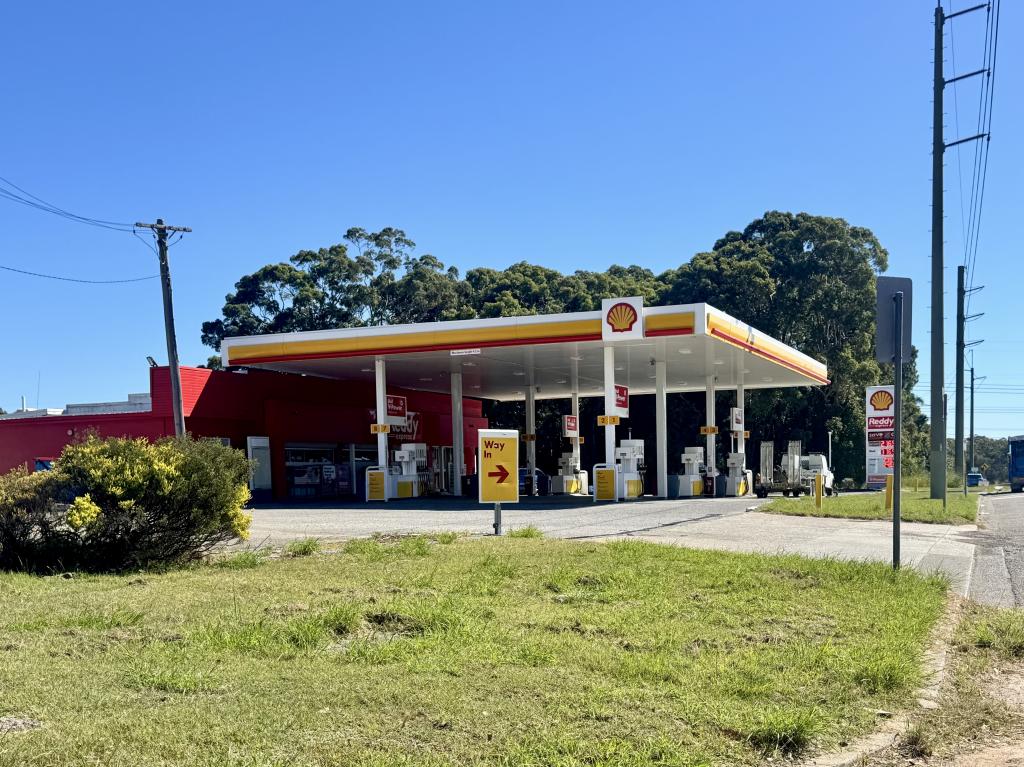 260 Pacific Hwy, Doyalson North, NSW 2262