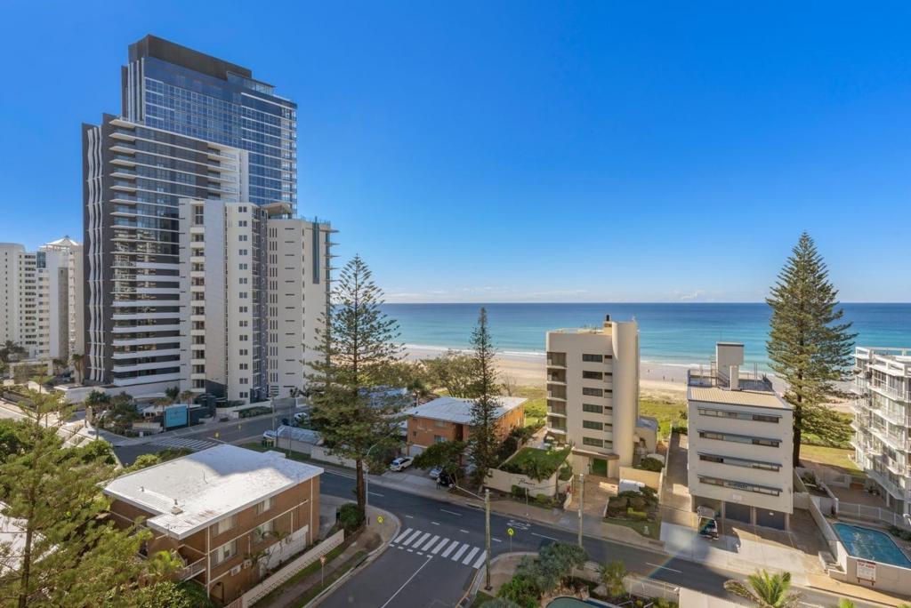 903/10 Vista St, Surfers Paradise, QLD 4217
