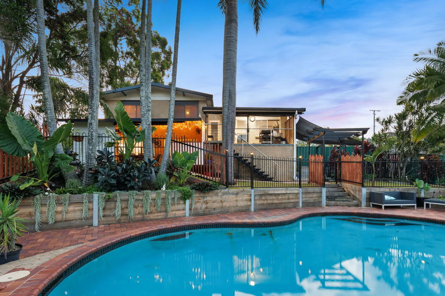 2 Flinders Ave, Molendinar, QLD 4214