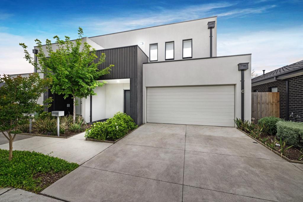 6 Zeppelin Way, Beaconsfield, VIC 3807