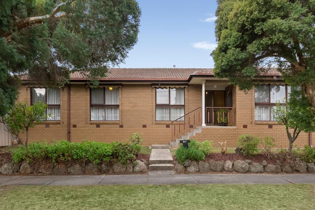 247 HAWTHORN RD, VERMONT SOUTH, VIC 3133