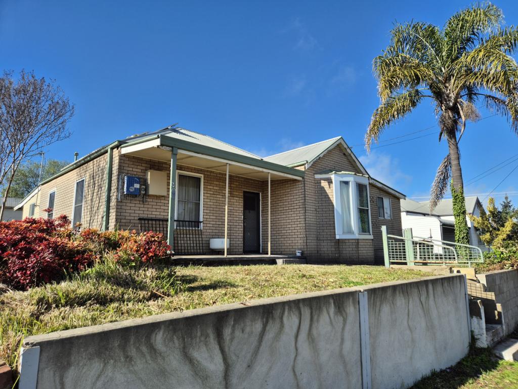 19 Redfern St, Cowra, NSW 2794