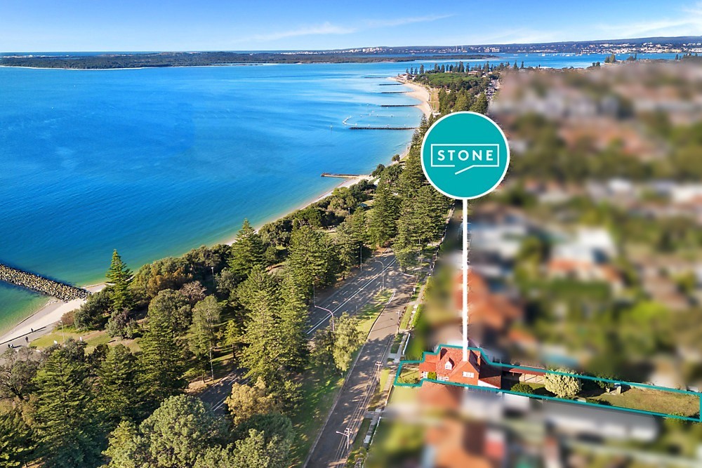 241 The Grand Pde, Ramsgate Beach, NSW 2217