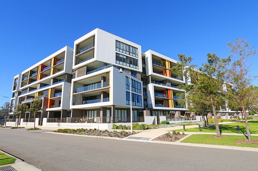 17/37 ORSINO BVD, NORTH COOGEE, WA 6163