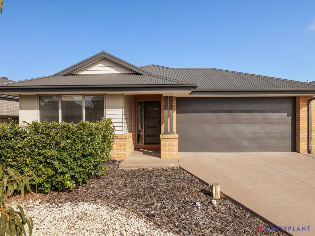 8 Sandpiper Cct, Cowes, VIC 3922