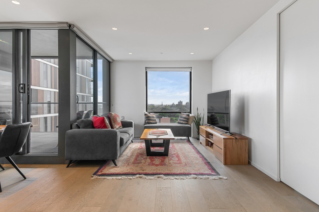 804/8C EVERGREEN MEWS, ARMADALE, VIC 3143