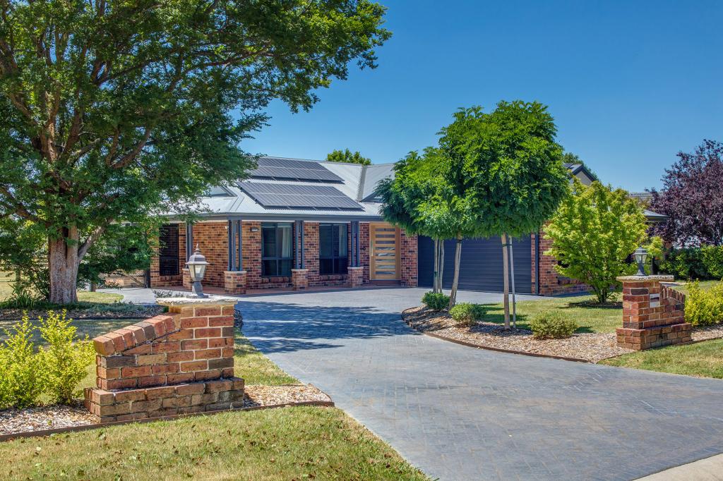 11 Victor Cres, Moss Vale, NSW 2577