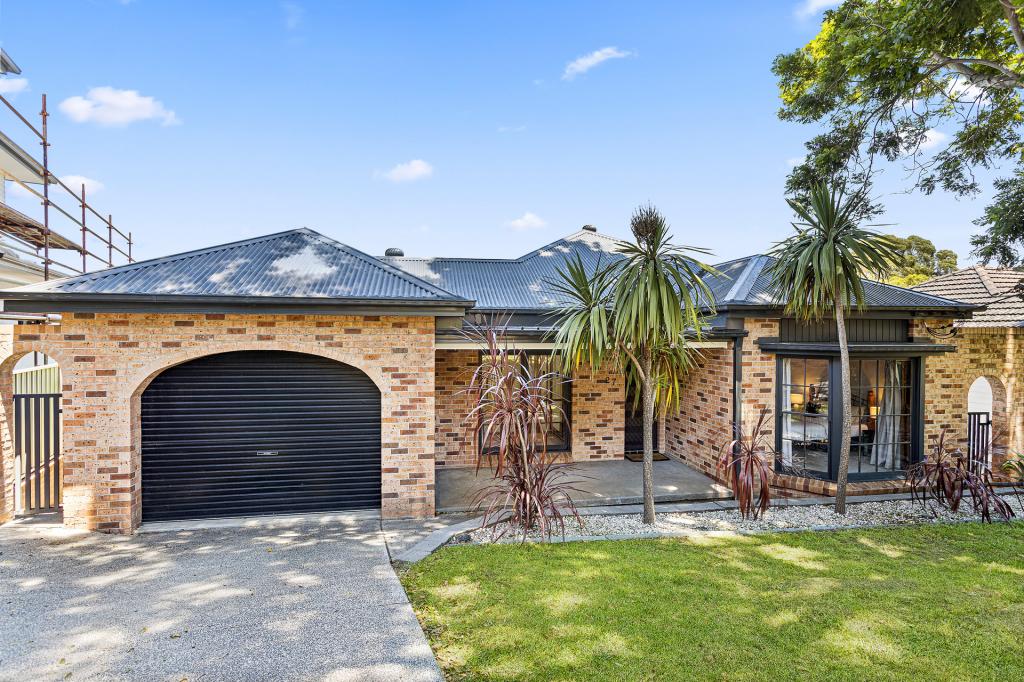 27 Ocean St, Mount Saint Thomas, NSW 2500