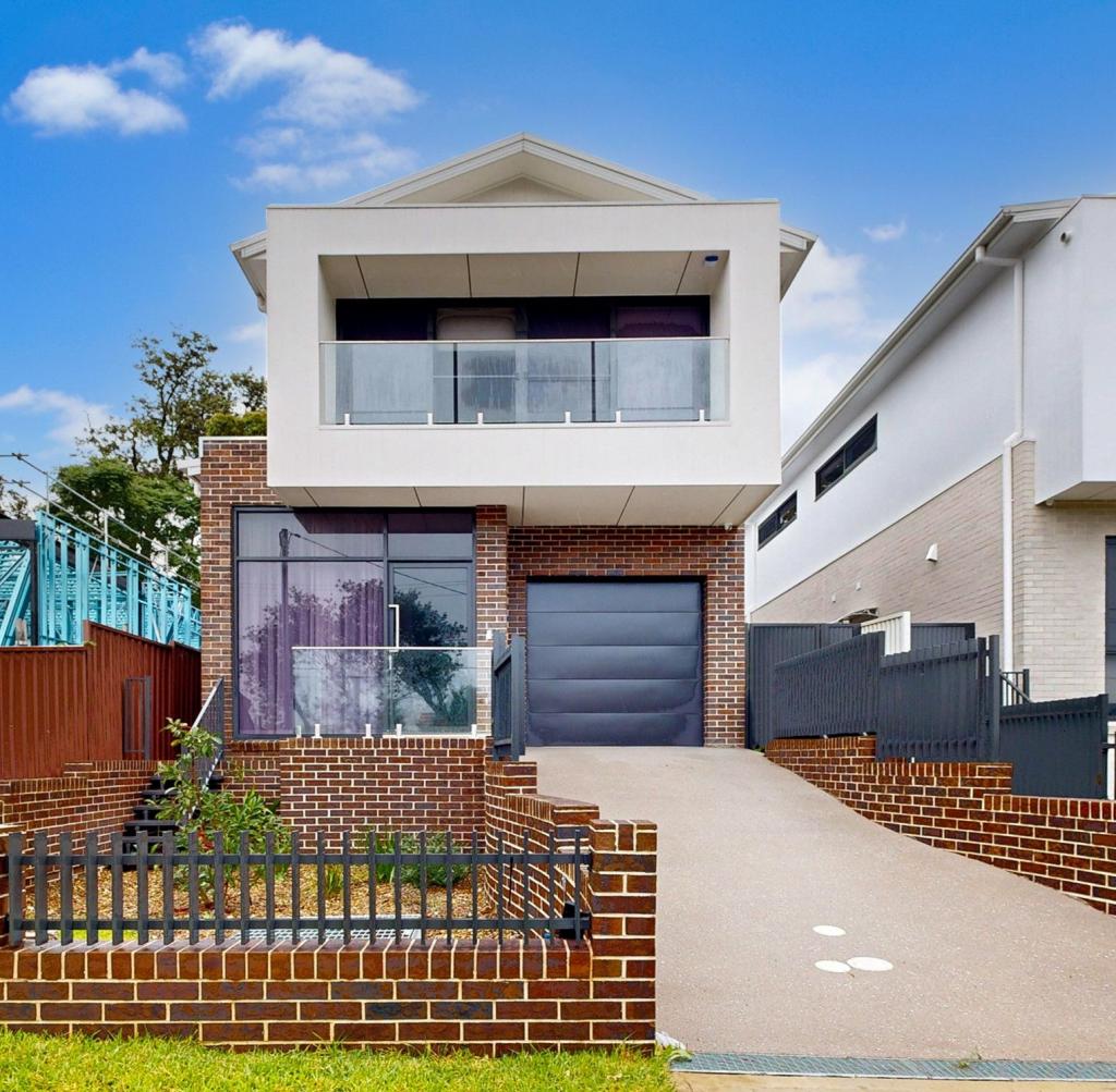 2a Toohey Ave, Westmead, NSW 2145