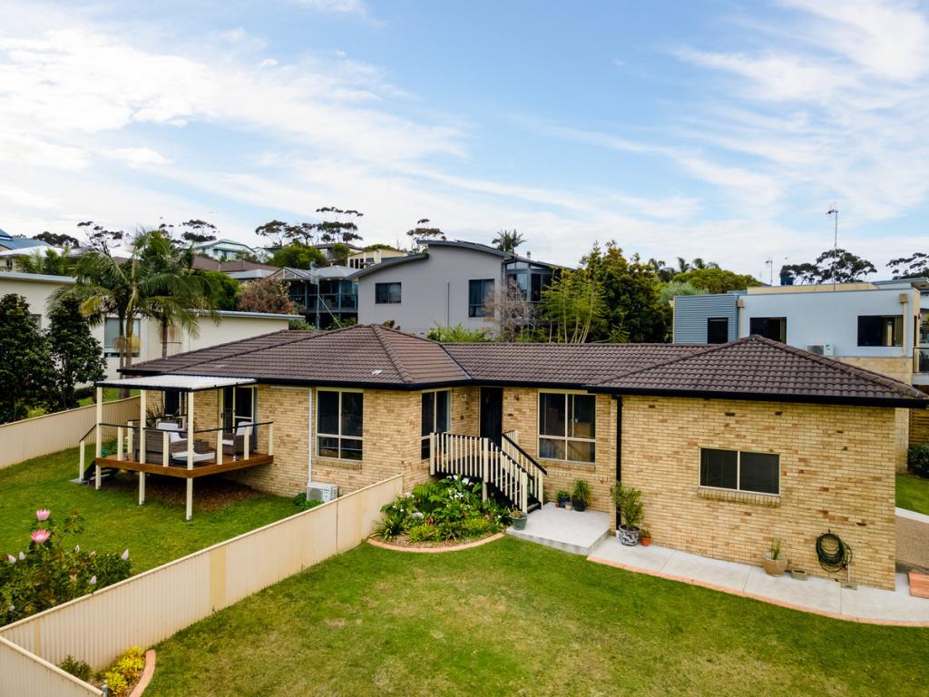 175 Pacific Way, Tura Beach, NSW 2548