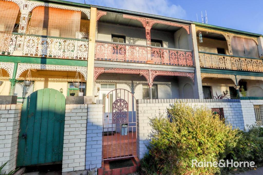 50 Seymour St, Bathurst, NSW 2795