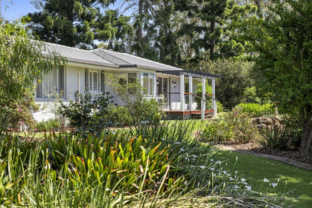 1 Kookaburra Ct, Highfields, QLD 4352