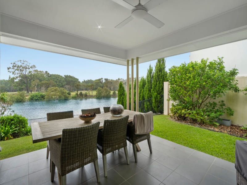 7673 Fairway Bvd, Hope Island, QLD 4212