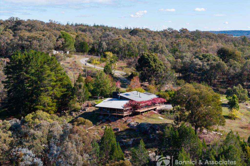 438 Beechworth Wodonga Rd, Wooragee, VIC 3747