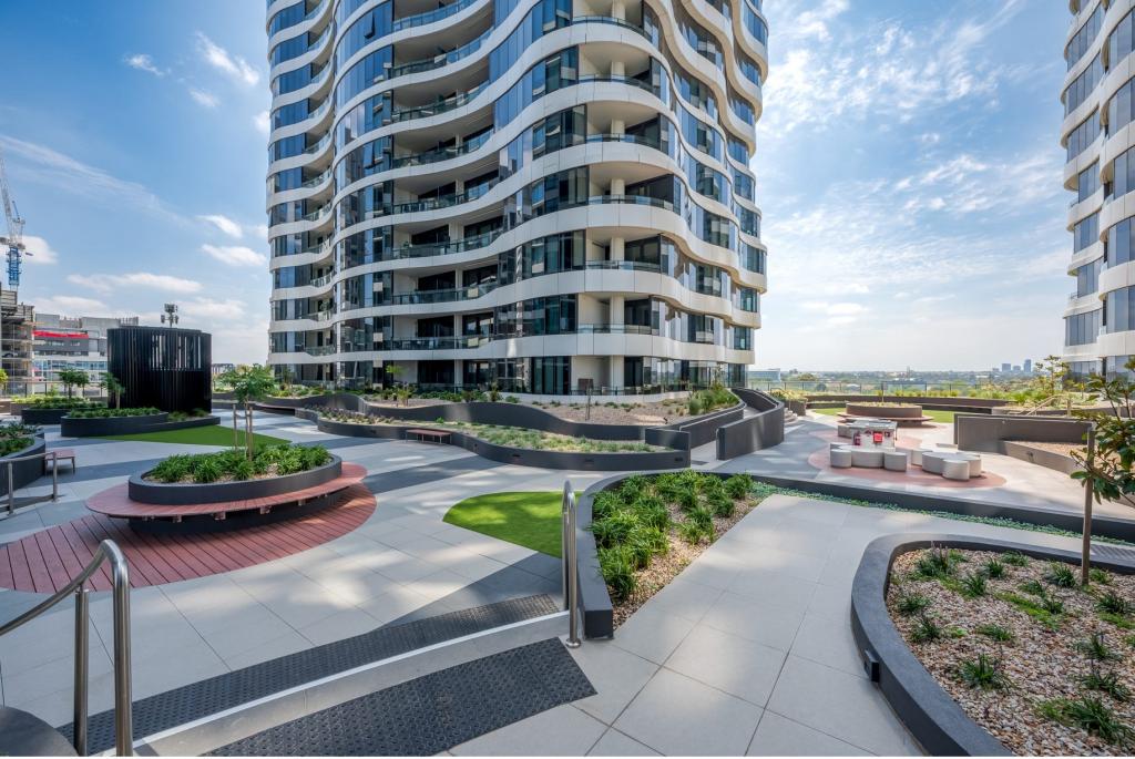 1402/5 Joseph Rd, Footscray, VIC 3011
