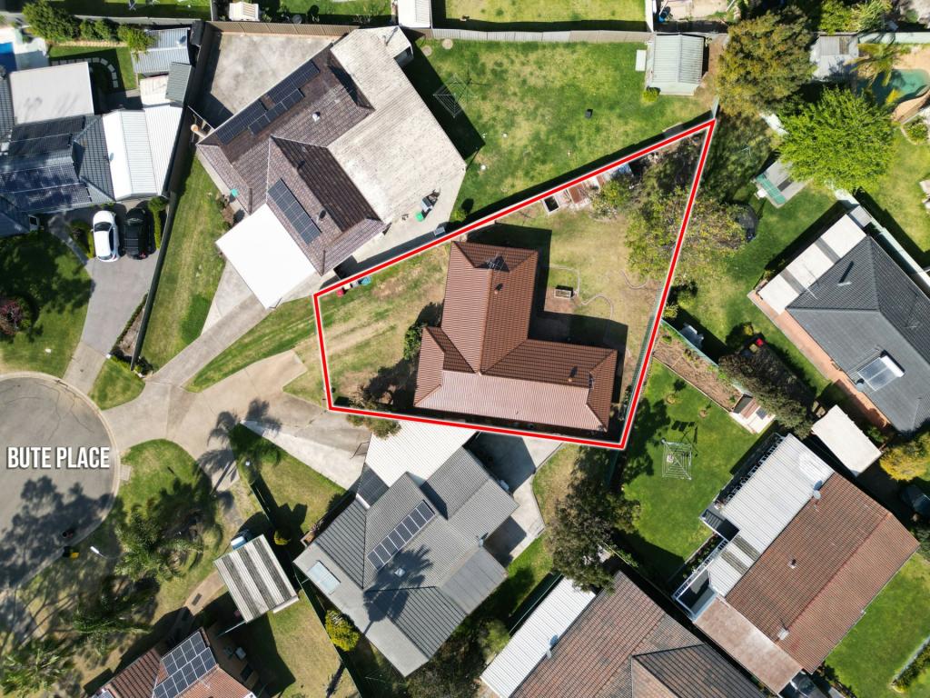 8 Bute Pl, St Andrews, NSW 2566
