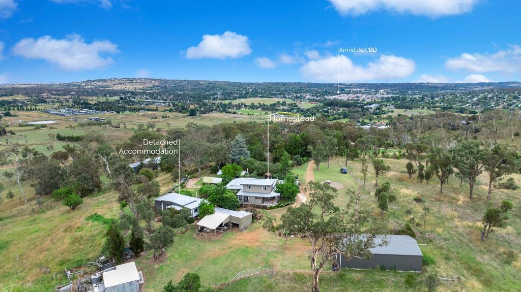 29 ELOWERA RD, ARMIDALE, NSW 2350