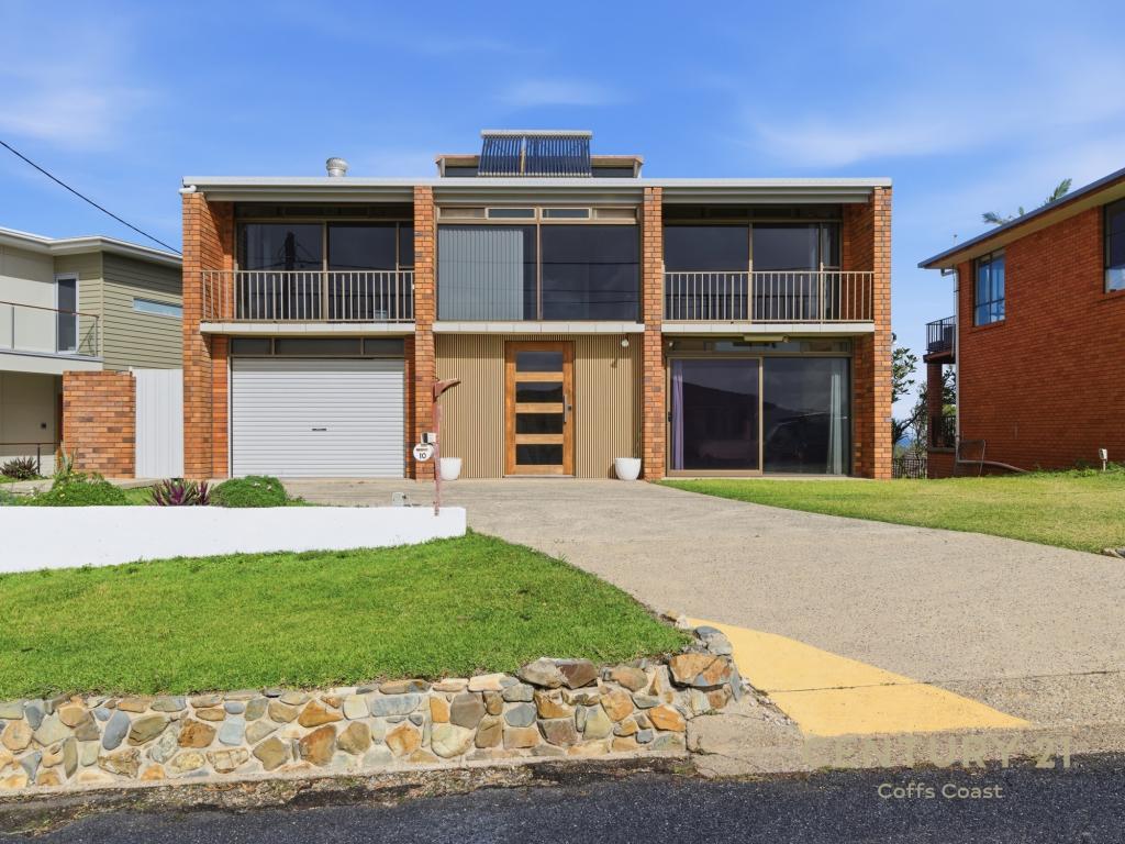10 Signal St, Emerald Beach, NSW 2456